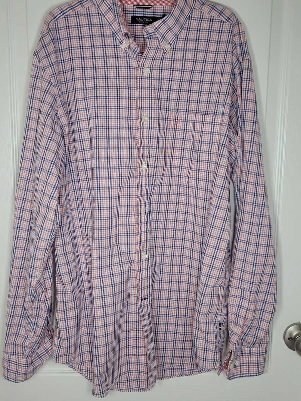Nautica Men's Pink & Blue Plaid Button-Down Shirt Size L